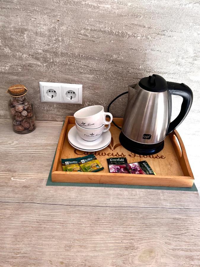 ホテル Edelweiss House スヴィチャス エクステリア 写真